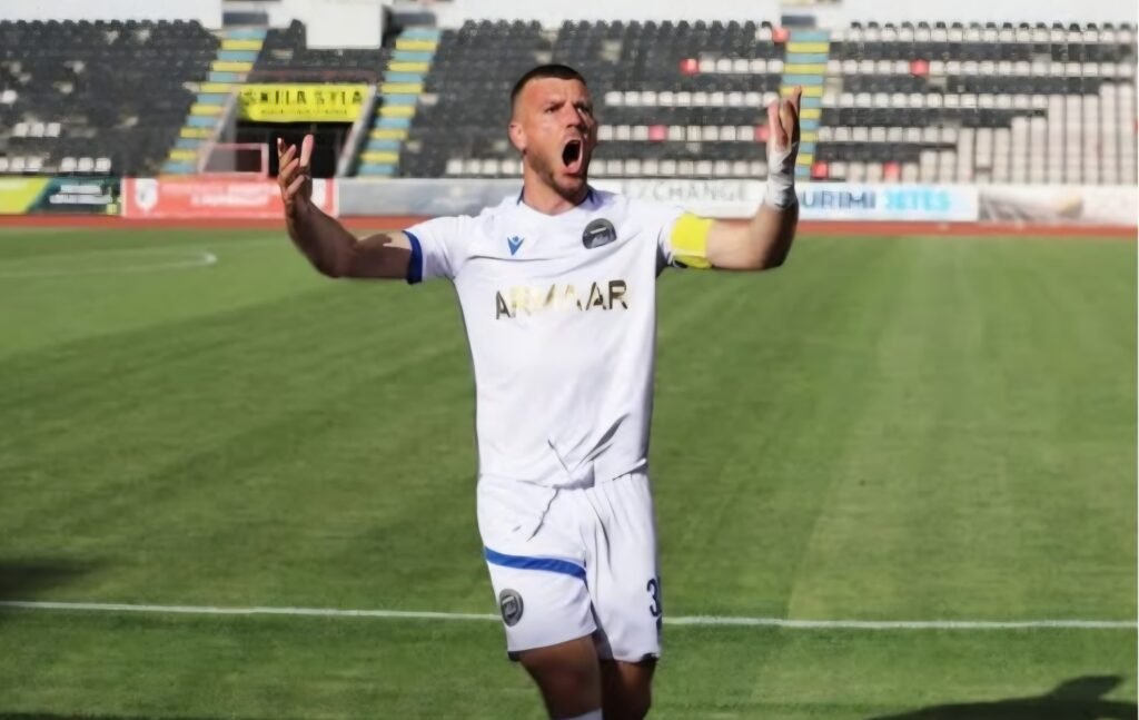 Barazimi Besa-Pogradeci, Zguro: Arbitrit iu bë presion më dhomat e zhveshjes