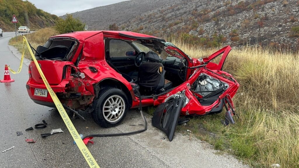 Aksident tragjik në aksin Bilisht–Kapshticë, humb jetën 41-vjeçarja nga Pogradeci