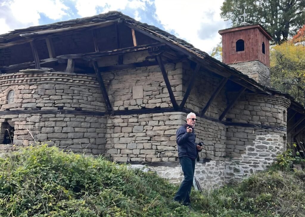 Kishat e Mokrës dhe Gorës në lupën e studiuesit grek me origjinë shqiptare