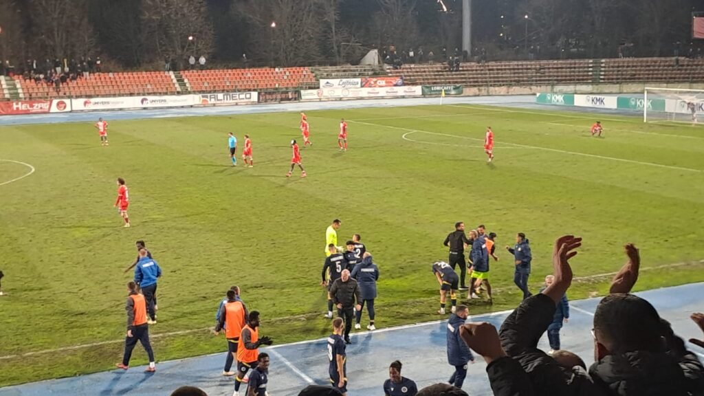 Derbi i juglindjes mban emrin e Pogradecit, një supergol në minutat shtesë i shkakton humbjen e dytë Skënderbeut