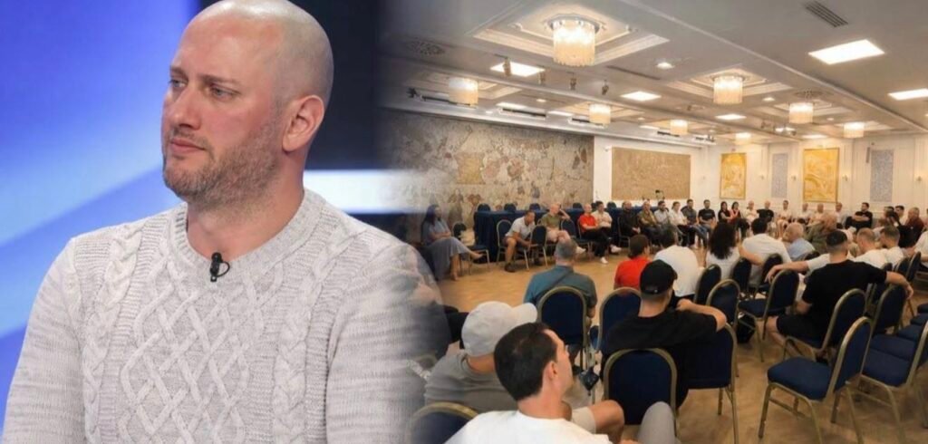 Florjan Binaj distancohet nga “Kuvendi Qytetar”: M’u duk i stisur, protesta nuk ka kokë