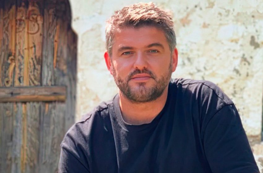 “Çfarë të parësh kërkojnë në Korçë?” – Marin Mema shpërthen ndaj zv.ministrit grek: Jam “Non grata” prej 14 vitesh në Greqi!